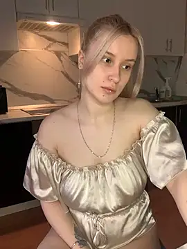 Snapshot of Sweet_white_chocolate chatting on March 2025 05:38:02 AM Sweet white chocolate online show from March 2025 05:38:02 AM