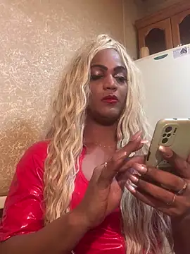 Snapshot of The-Beyonce chatting on January 2025 10:55:02 PM The-Beyonce online show from January 2025 10:55:02 PM