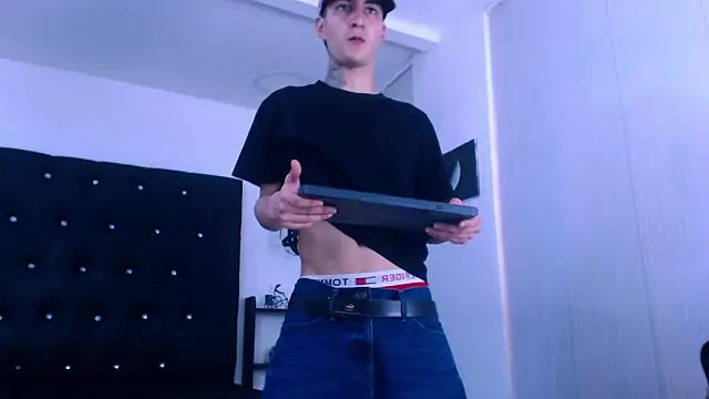 Angel xxx online show from January 2026 06:35:01 PM