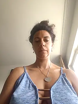 naughty69curls online show from September 2025 12:17:02 PM