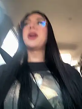 RoseCassie online show from April 2026 01:20:02 PM