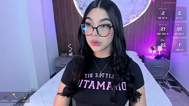 RoseCassie online show from May 2026 12:44:01 PM