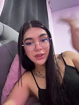 RoseCassie online show from May 2026 01:21:01 AM