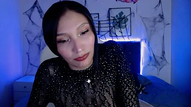 mia collens online show from October 2025 03:18:01 AM