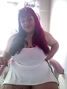 Snapshot of Pinky-Flower chatting on January 2025 08:49:01 PM Pinky-Flower online show from January 2025 08:49:01 PM