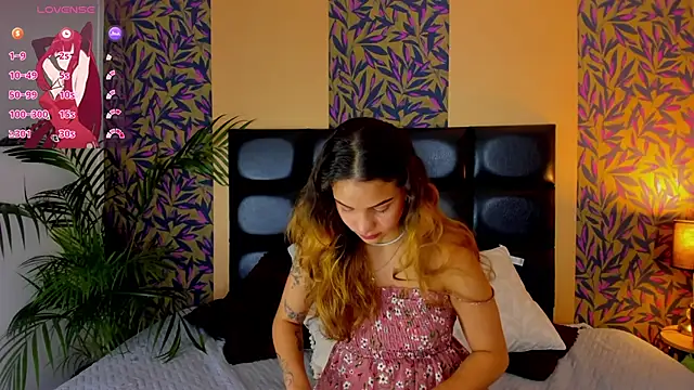 Snapshot of hinata_itachi chatting on March 2025 09:18:02 PM hinata itachi online show from March 2025 09:18:02 PM