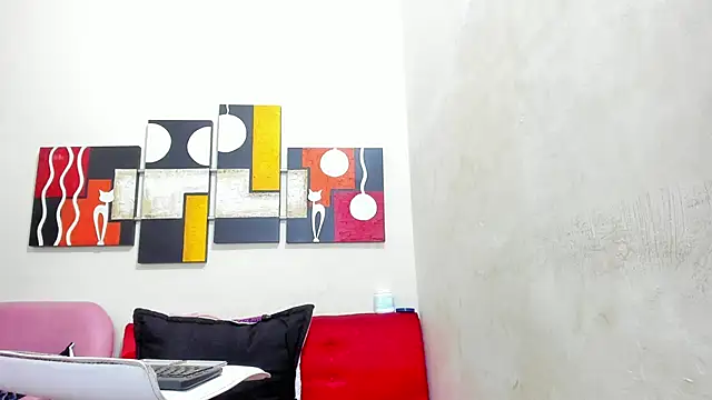 Mariana 16  online show from March 2025 11:45:01 PM