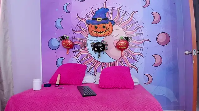 Mariana 16  online show from October 2025 01:23:04 PM