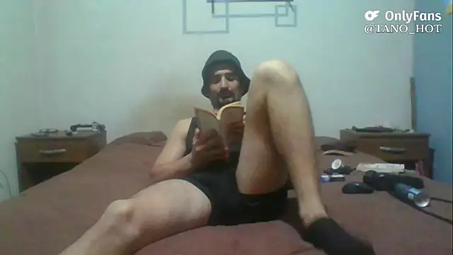 italianbighorse22 online show from November 2025 05:07:01 AM