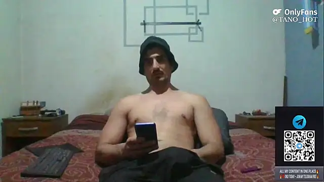 italianbighorse22 online show from November 2025 05:54:01 AM