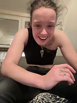 milabandolero online show from December 2024 05:44:02 PM