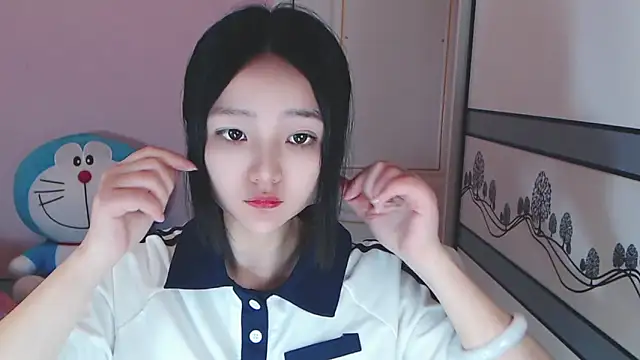 Snapshot of xiao-xiao-D chatting on February 2025 11:00:02 AM xiao-xiao-D online show from February 2025 11:00:02 AM