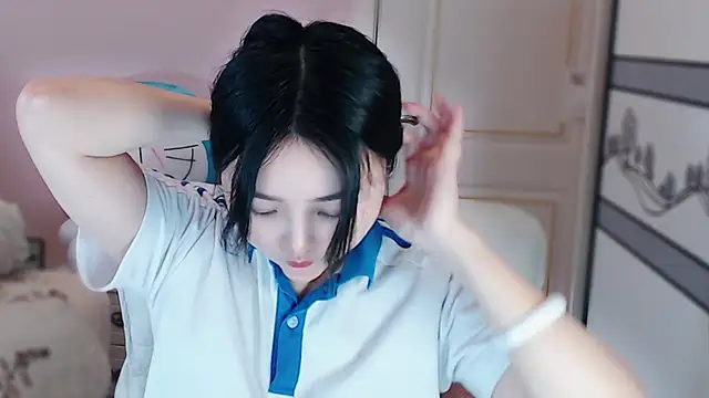 Snapshot of xiao-xiao-D chatting on March 2025 04:51:02 AM xiao-xiao-D online show from March 2025 04:51:02 AM