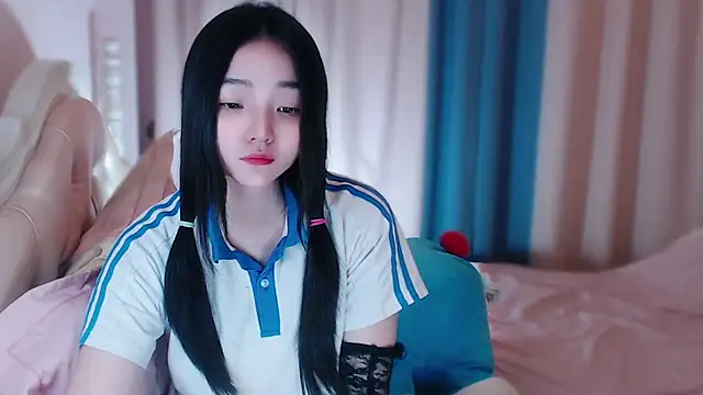 Snapshot of xiao-xiao-D chatting on October 2025 04:44:02 AM xiao-xiao-D online show from October 2025 04:44:02 AM