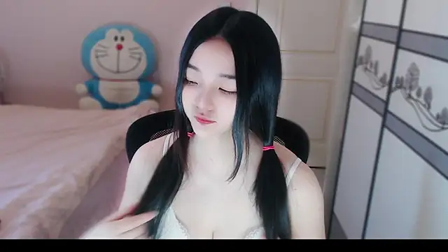 Snapshot of xiao-xiao-D chatting on November 2025 03:27:02 AM xiao-xiao-D online show from November 2025 03:27:02 AM