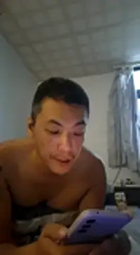 Snapshot of bb770504 chatting on December 2024 10:49:02 PM bb770504 online show from December 2024 10:49:02 PM