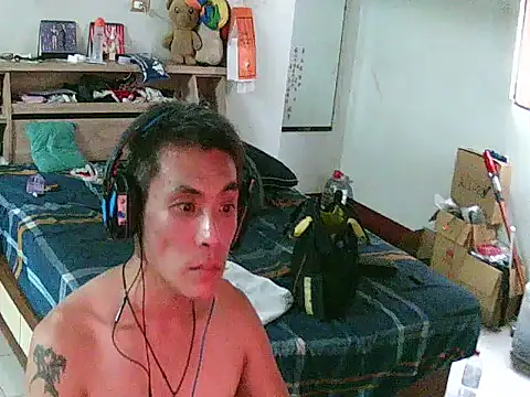 Snapshot of bb770504 chatting on November 2025 03:52:02 AM bb770504 online show from November 2025 03:52:02 AM