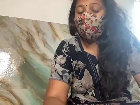 Snapshot of Tamil_Sanjana_ chatting on October 2025 06:23:01 AM Tamil Sanjana  online show from October 2025 06:23:01 AM