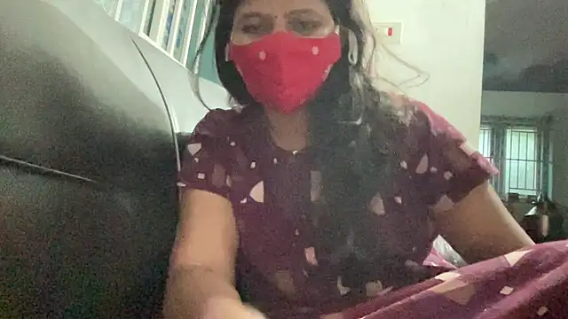 Tamil Sanjana  online show from February 2026 01:33:01 AM