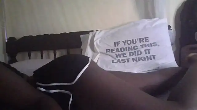 Missbella25 online show from October 2025 05:04:02 PM