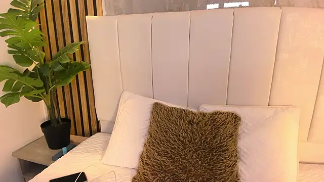 Samantha Good online show from March 2026 11:32:01 AM