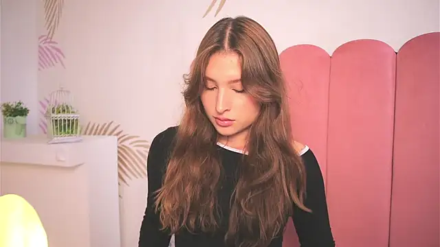 Daisha Riley online show from March 2025 04:07:02 PM