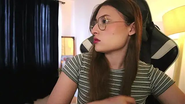 Daisha Riley online show from November 2025 03:01:02 PM