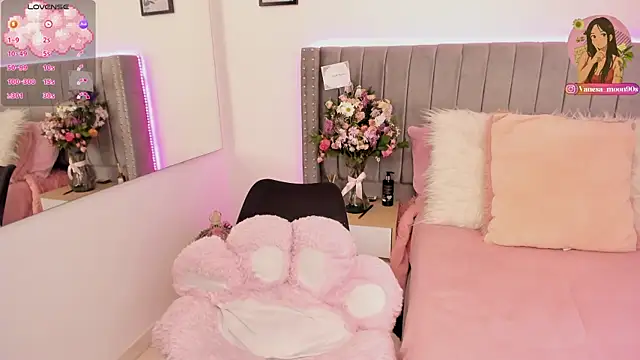 vanesa moon   online show from April 2026 01:32:01 AM