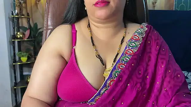 FlatVincy4 online show from April 2026 03:27:01 PM