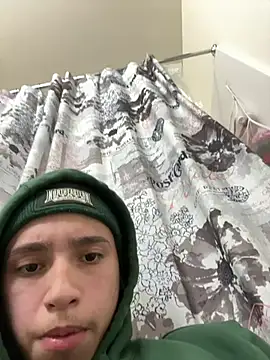 Snapshot of qbaby96 chatting on January 2025 12:42:01 AM qbaby96 online show from January 2025 12:42:01 AM