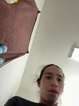 Snapshot of qbaby96 chatting on January 2025 02:58:02 PM qbaby96 online show from January 2025 02:58:02 PM