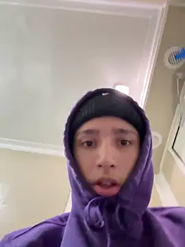 Snapshot of qbaby96 chatting on February 2025 11:20:01 AM qbaby96 online show from February 2025 11:20:01 AM