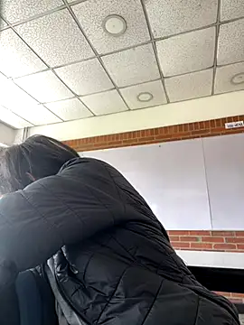 Rosita forever  online show from October 2025 04:19:02 PM