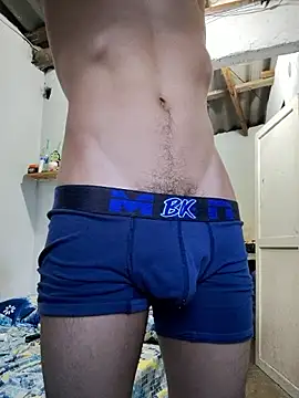 gatoalex89 online show from May 2026 11:00:01 PM