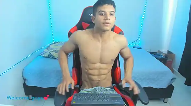 oliver thompsson7 online show from January 2025 07:35:01 PM