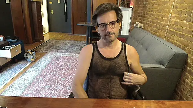 Johnny Bottoms online show from June 2026 02:47:02 PM