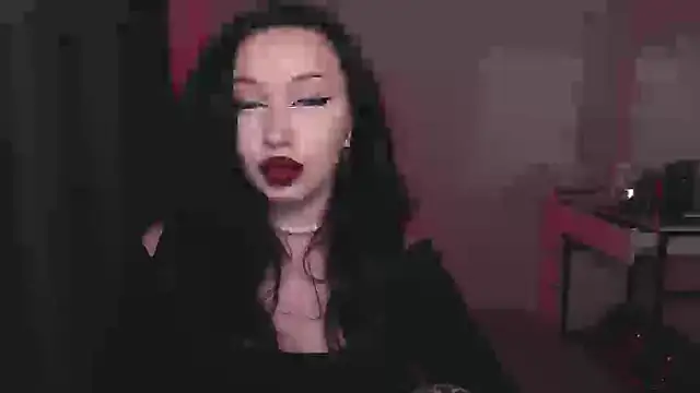 Snapshot of MoranaMissGod chatting on December 2024 03:33:02 PM MoranaMissGod online show from December 2024 03:33:02 PM