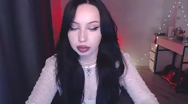 Snapshot of MoranaMissGod chatting on January 2025 07:10:02 PM MoranaMissGod online show from January 2025 07:10:02 PM