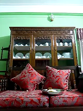 GildanK18 online show from January 2025 05:23:01 PM