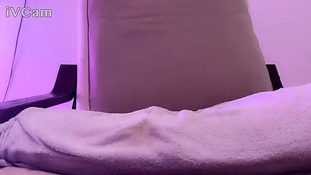 Snapshot of garihazar chatting on January 2025 03:47:02 PM garihazar online show from January 2025 03:47:02 PM