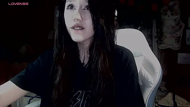 chloe crystall killer online show from March 2026 05:33:02 AM