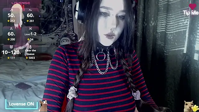 Snapshot of chloe_crystall_killer chatting on June 2026 10:52:01 AM chloe crystall killer online show from June 2026 10:52:01 AM
