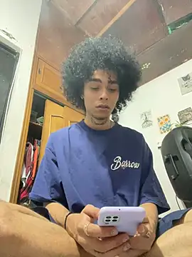 Snapshot of seven7xis chatting on January 2025 03:25:02 AM seven7xis online show from January 2025 03:25:02 AM