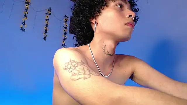 Snapshot of seven7xis chatting on March 2025 04:38:01 AM seven7xis online show from March 2025 04:38:01 AM