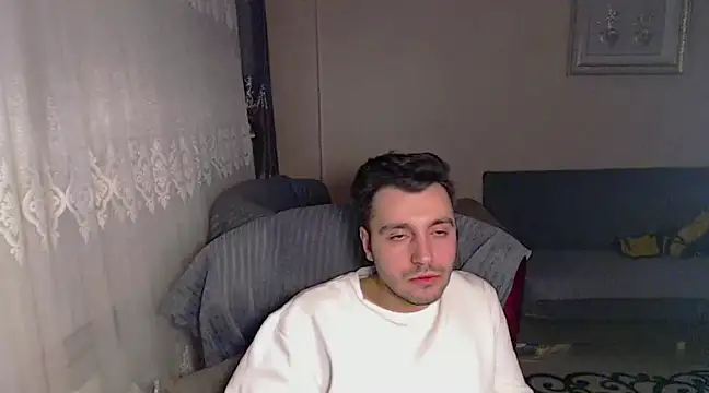 handsomeee04 online show from January 2025 02:49:02 AM