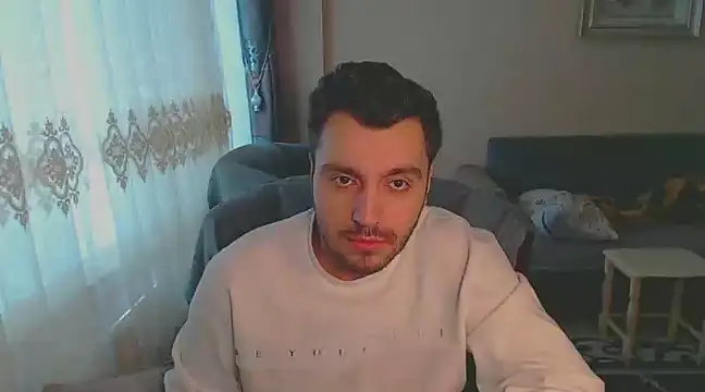 handsomeee04 online show from February 2025 11:55:02 AM