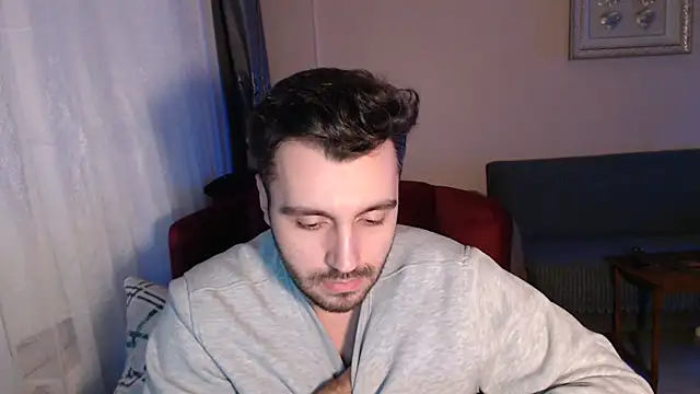 handsomeee04 online show from November 2025 10:09:01 PM