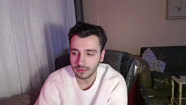 handsomeee04 online show from February 2026 09:46:02 PM