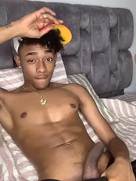 Snapshot of Boy_cock18 chatting on January 2025 12:39:01 AM Boy cock18 online show from January 2025 12:39:01 AM