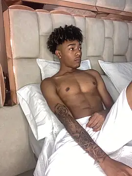 Snapshot of Boy_cock18 chatting on January 2025 11:11:02 PM Boy cock18 online show from January 2025 11:11:02 PM